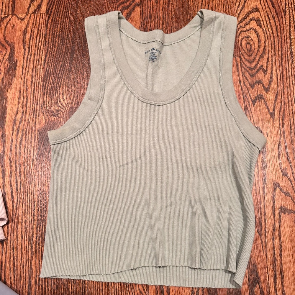 Women's Sleeveless Ribbed Top - Sage Green